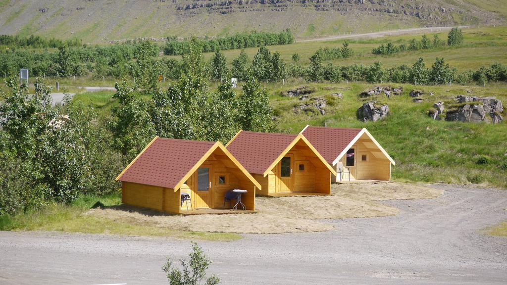 Fossatun Camping Pods & Cottages - Sleeping Bag Accommodation Exterior foto